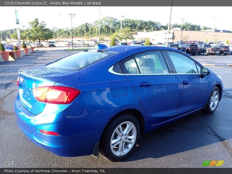 Kinetic Blue Metallic / Jet Black 2018 Chevrolet Cruze LT