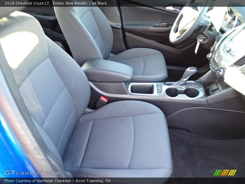 Kinetic Blue Metallic / Jet Black 2018 Chevrolet Cruze LT