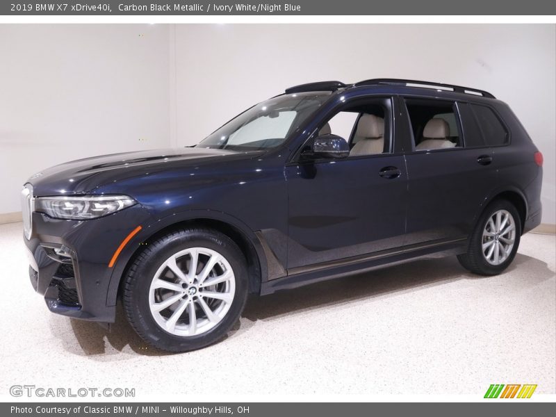 Carbon Black Metallic / Ivory White/Night Blue 2019 BMW X7 xDrive40i