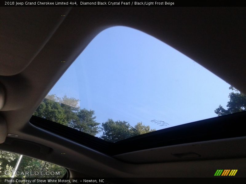 Diamond Black Crystal Pearl / Black/Light Frost Beige 2018 Jeep Grand Cherokee Limited 4x4