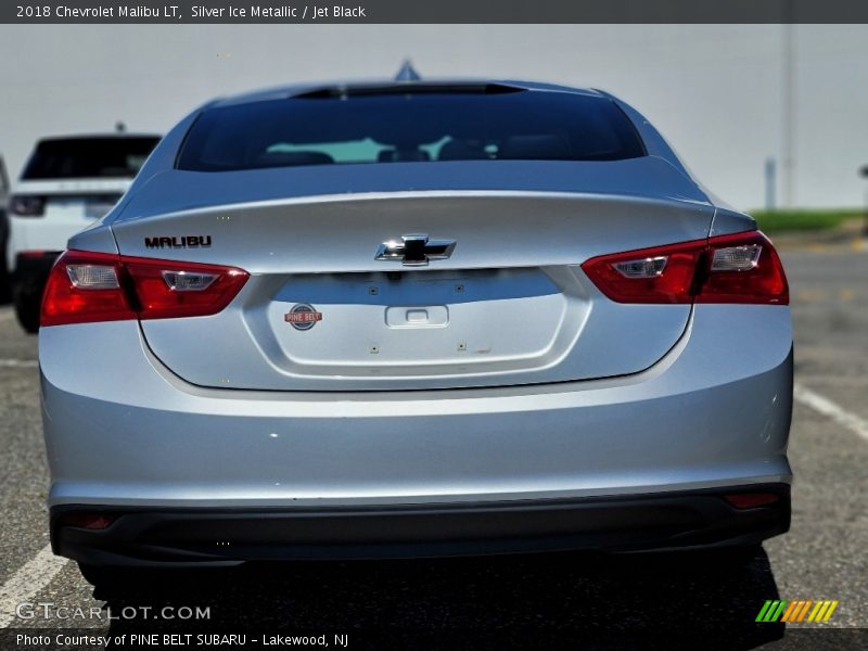 Silver Ice Metallic / Jet Black 2018 Chevrolet Malibu LT