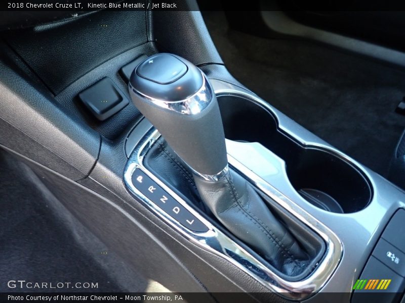 Kinetic Blue Metallic / Jet Black 2018 Chevrolet Cruze LT