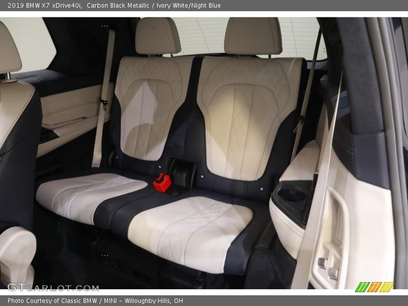 Carbon Black Metallic / Ivory White/Night Blue 2019 BMW X7 xDrive40i