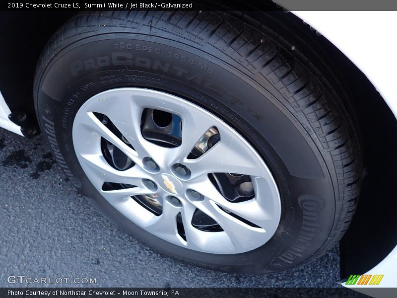 Summit White / Jet Black/­Galvanized 2019 Chevrolet Cruze LS