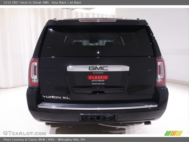 Onyx Black / Jet Black 2019 GMC Yukon XL Denali 4WD