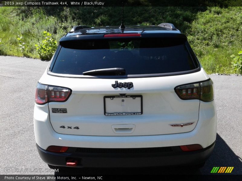 White / Black/Ruby 2019 Jeep Compass Trailhawk 4x4