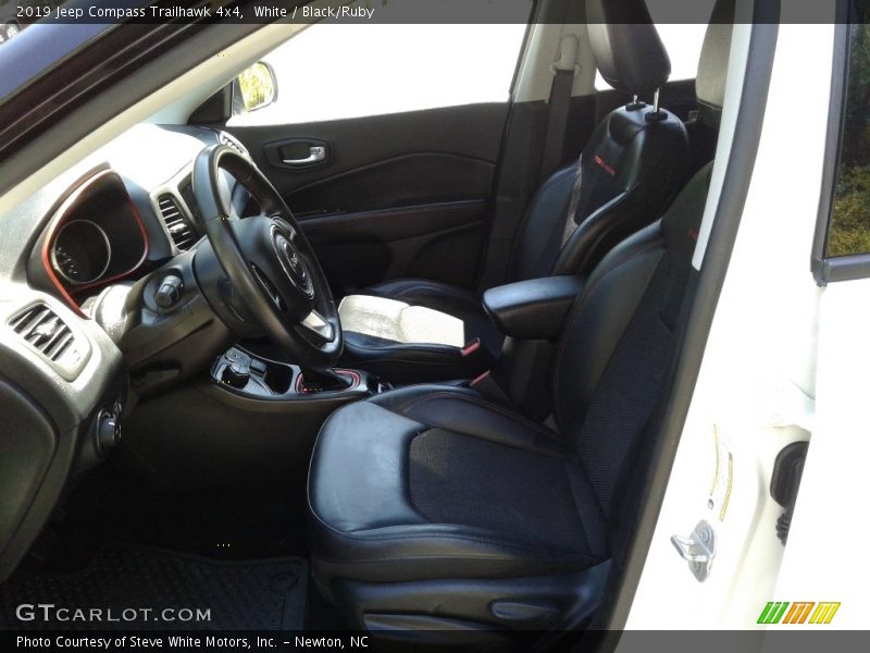 White / Black/Ruby 2019 Jeep Compass Trailhawk 4x4