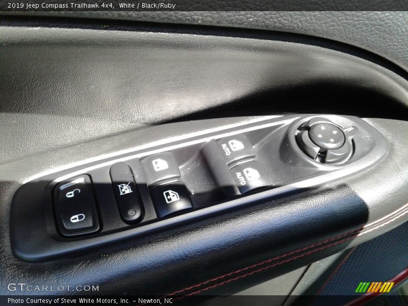 White / Black/Ruby 2019 Jeep Compass Trailhawk 4x4