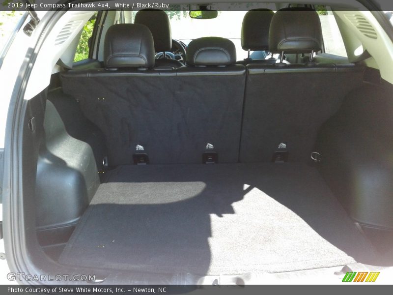 White / Black/Ruby 2019 Jeep Compass Trailhawk 4x4