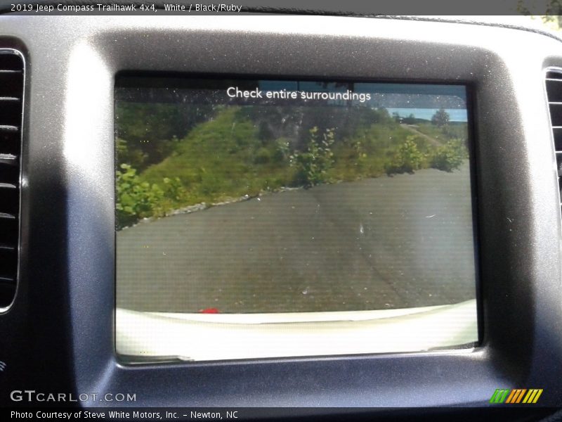 White / Black/Ruby 2019 Jeep Compass Trailhawk 4x4