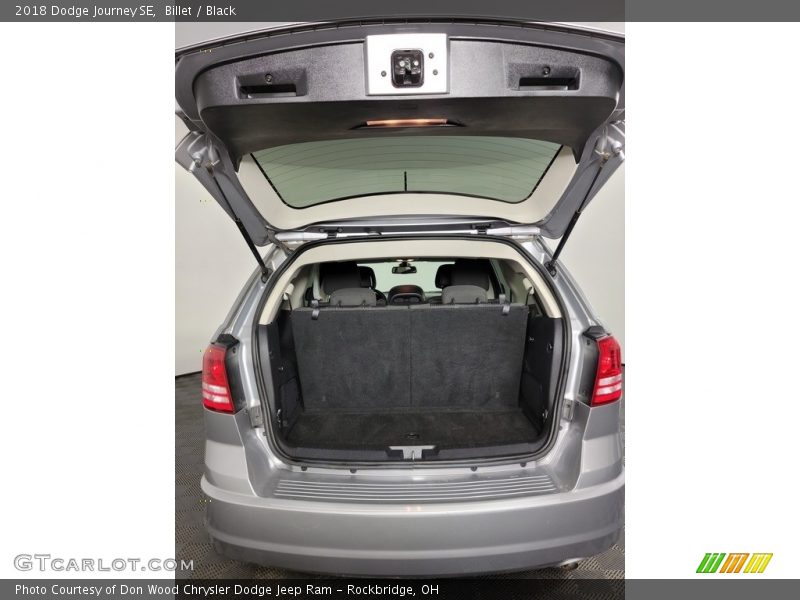 Billet / Black 2018 Dodge Journey SE