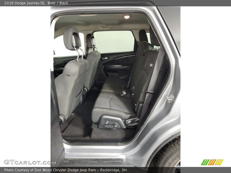 Billet / Black 2018 Dodge Journey SE