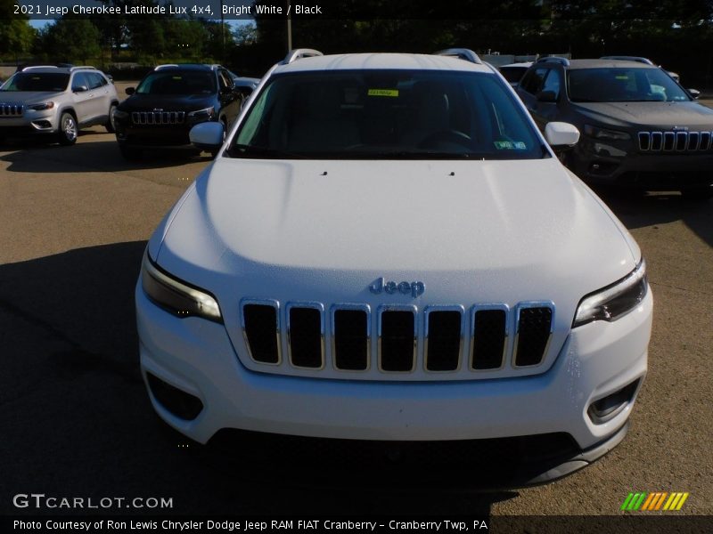 Bright White / Black 2021 Jeep Cherokee Latitude Lux 4x4