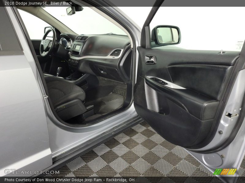 Billet / Black 2018 Dodge Journey SE
