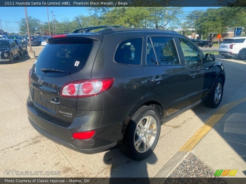 Phantom Black Metallic / Beige 2011 Hyundai Santa Fe Limited AWD