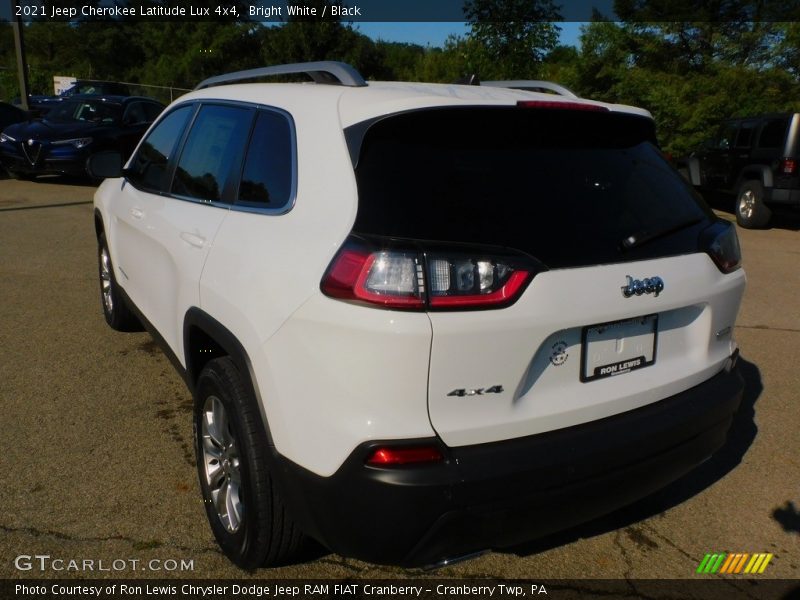 Bright White / Black 2021 Jeep Cherokee Latitude Lux 4x4