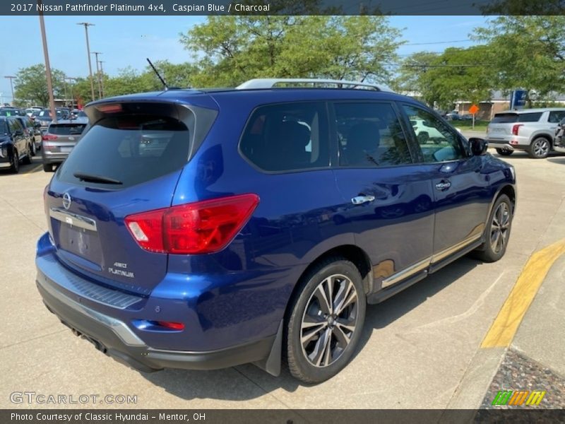 Caspian Blue / Charcoal 2017 Nissan Pathfinder Platinum 4x4