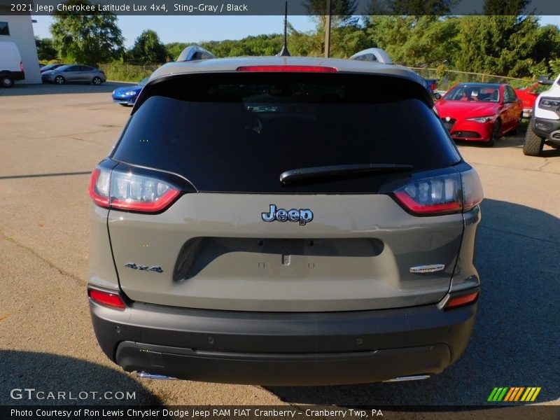 Sting-Gray / Black 2021 Jeep Cherokee Latitude Lux 4x4