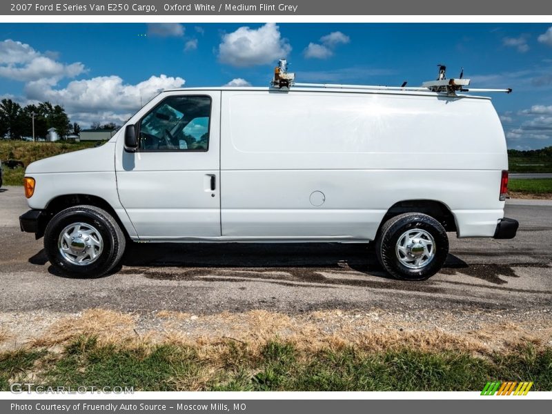 Oxford White / Medium Flint Grey 2007 Ford E Series Van E250 Cargo