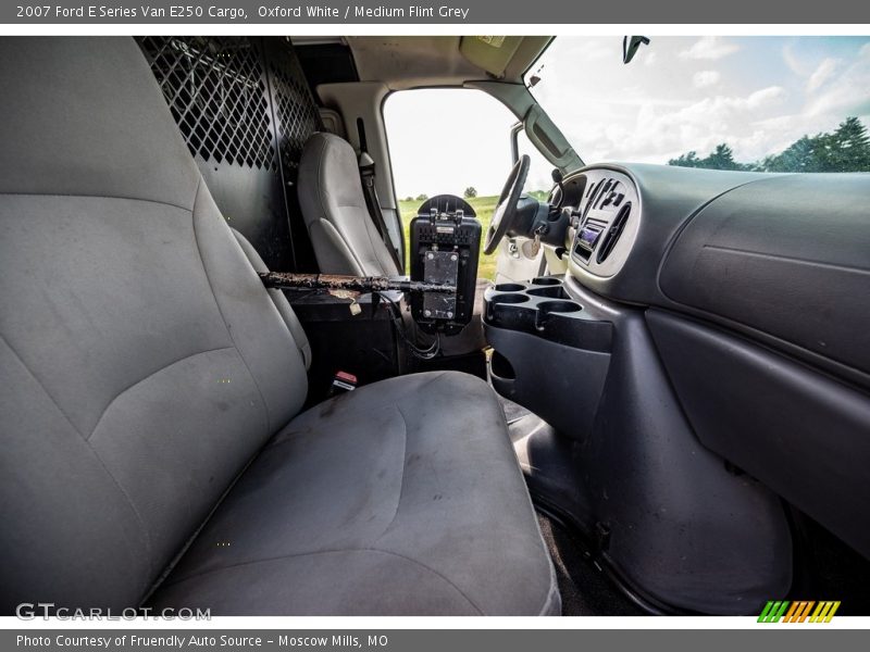 Oxford White / Medium Flint Grey 2007 Ford E Series Van E250 Cargo