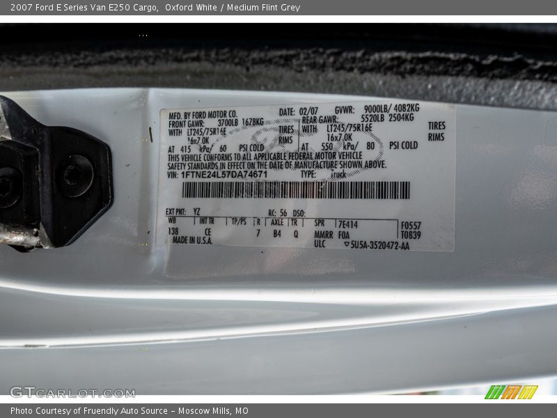 Oxford White / Medium Flint Grey 2007 Ford E Series Van E250 Cargo