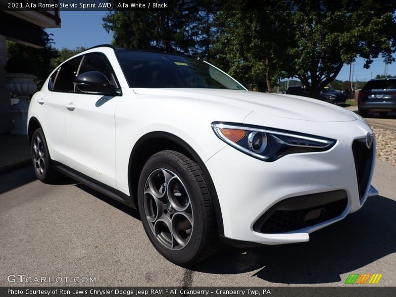 Front 3/4 View of 2021 Stelvio Sprint AWD