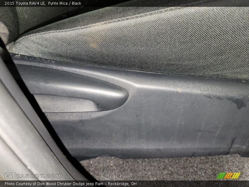 Pyrite Mica / Black 2015 Toyota RAV4 LE