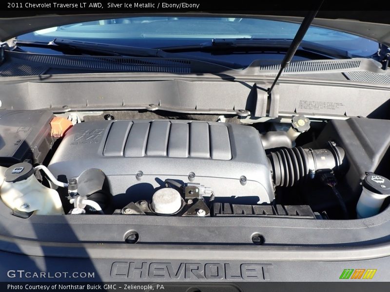 Silver Ice Metallic / Ebony/Ebony 2011 Chevrolet Traverse LT AWD