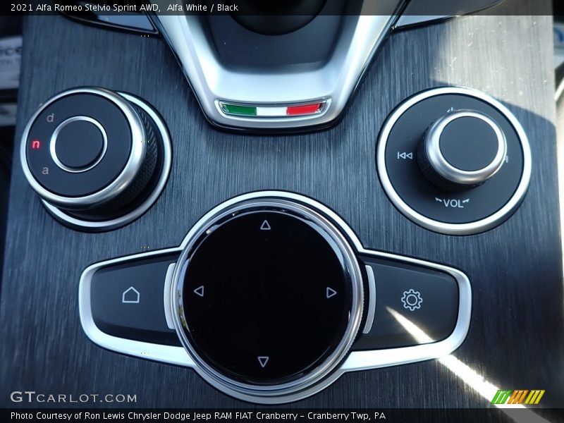 Controls of 2021 Stelvio Sprint AWD