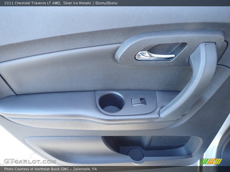 Silver Ice Metallic / Ebony/Ebony 2011 Chevrolet Traverse LT AWD