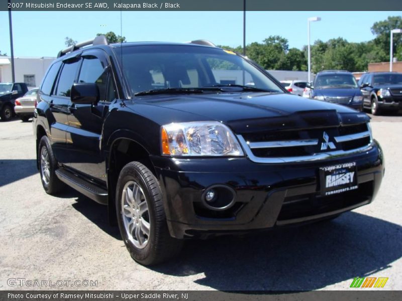 Kalapana Black / Black 2007 Mitsubishi Endeavor SE AWD