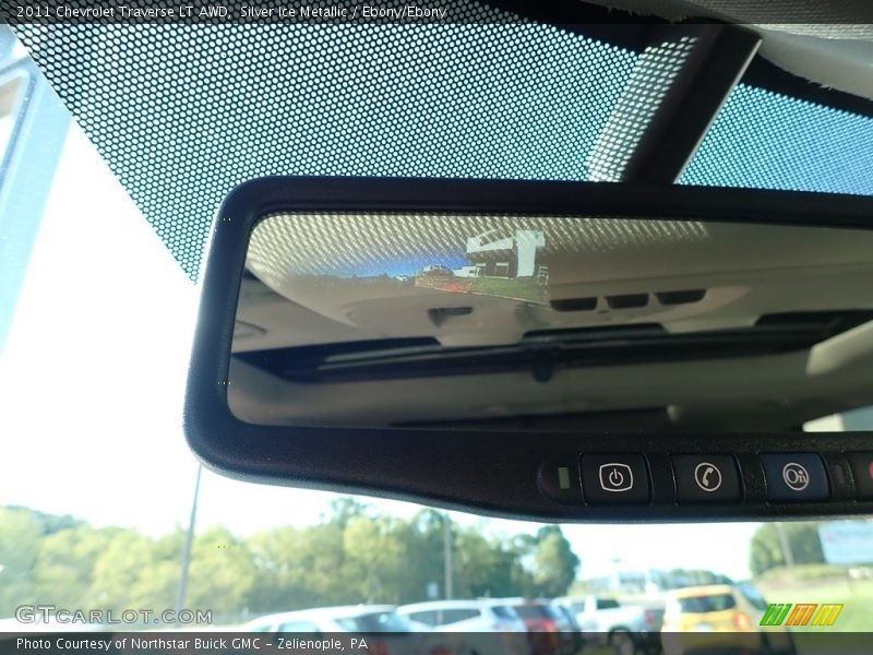 Silver Ice Metallic / Ebony/Ebony 2011 Chevrolet Traverse LT AWD
