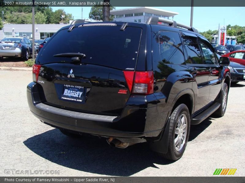 Kalapana Black / Black 2007 Mitsubishi Endeavor SE AWD