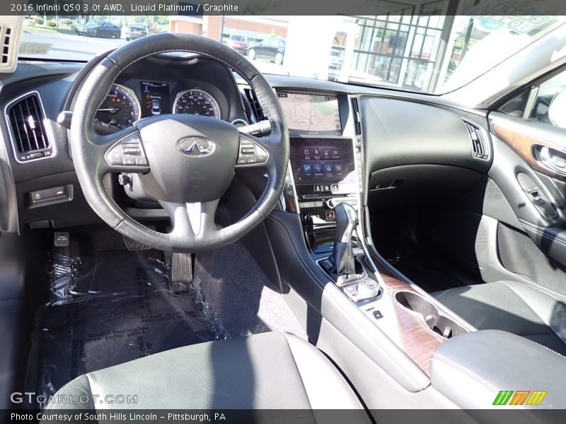 Dashboard of 2016 Q50 3.0t AWD