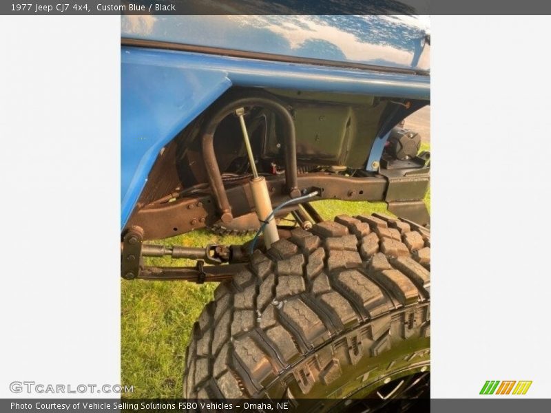 Custom Blue / Black 1977 Jeep CJ7 4x4