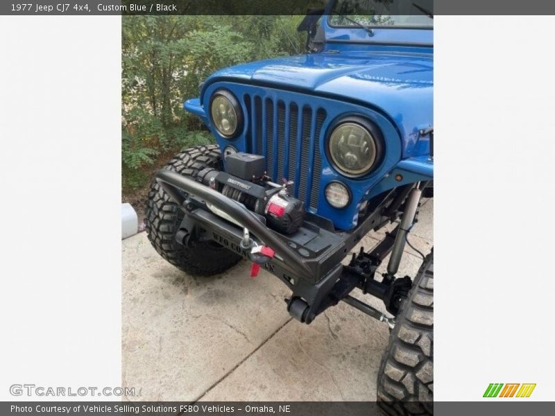 Custom Blue / Black 1977 Jeep CJ7 4x4