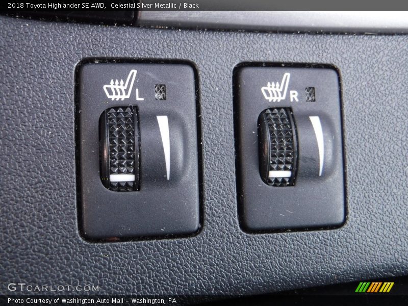 Celestial Silver Metallic / Black 2018 Toyota Highlander SE AWD
