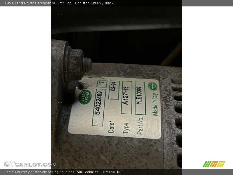 Coniston Green / Black 1994 Land Rover Defender 90 Soft Top
