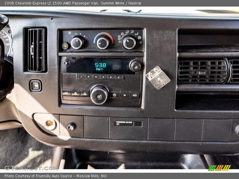 Summit White / Neutral 2008 Chevrolet Express LS 1500 AWD Passenger Van