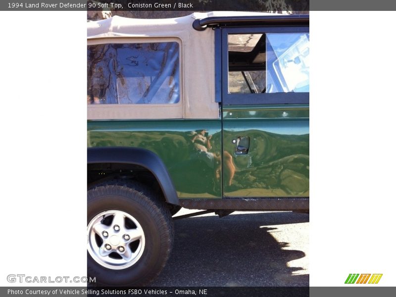 Coniston Green / Black 1994 Land Rover Defender 90 Soft Top