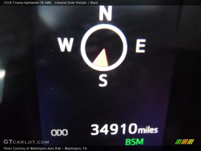 Celestial Silver Metallic / Black 2018 Toyota Highlander SE AWD