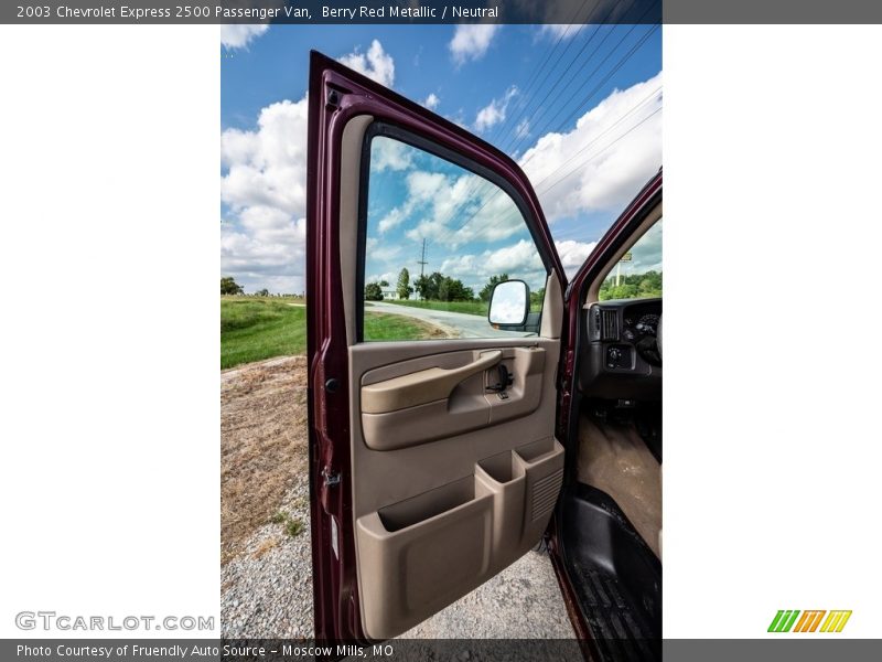 Door Panel of 2003 Express 2500 Passenger Van