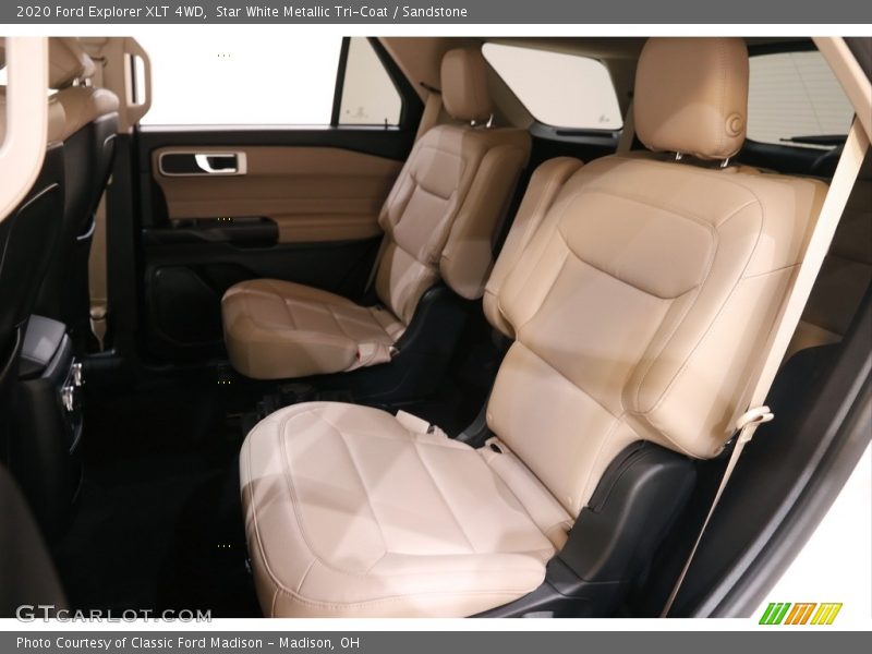 Star White Metallic Tri-Coat / Sandstone 2020 Ford Explorer XLT 4WD