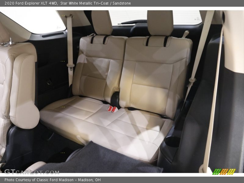 Star White Metallic Tri-Coat / Sandstone 2020 Ford Explorer XLT 4WD