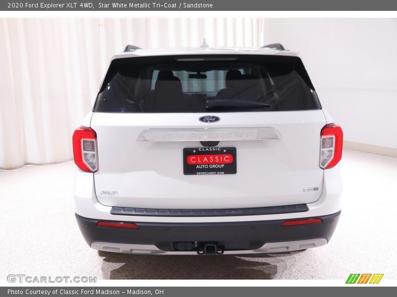 Star White Metallic Tri-Coat / Sandstone 2020 Ford Explorer XLT 4WD