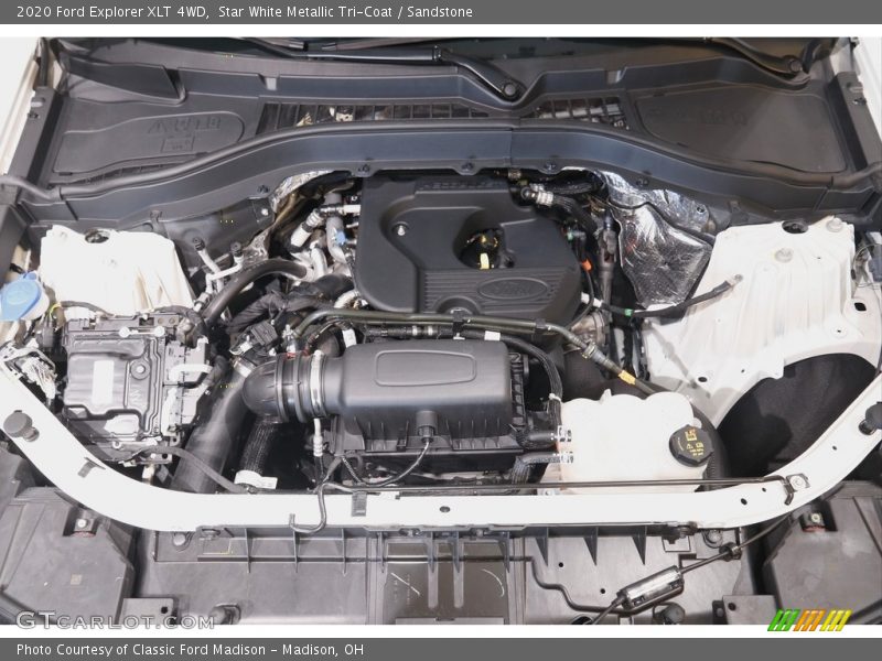 Star White Metallic Tri-Coat / Sandstone 2020 Ford Explorer XLT 4WD