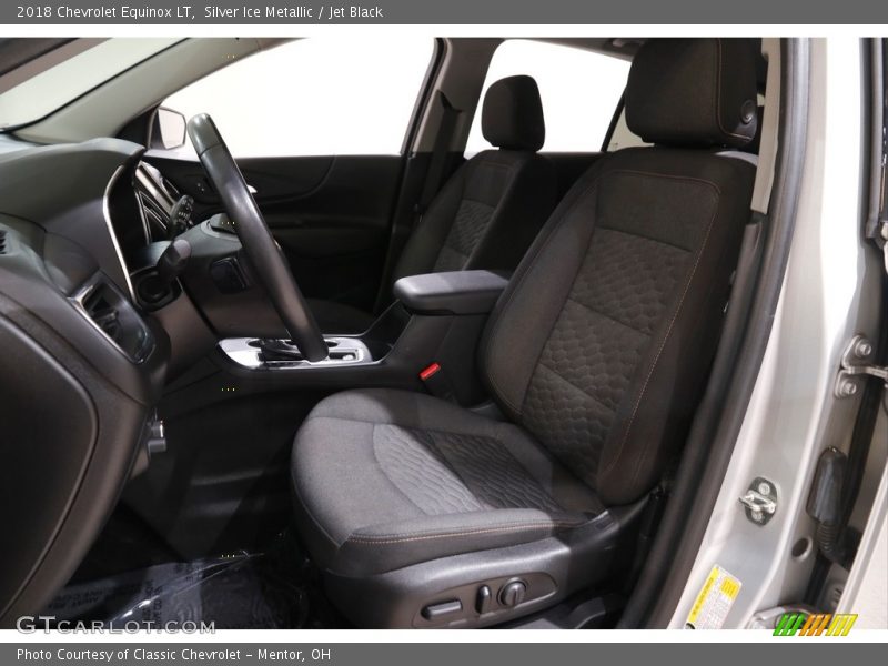 Silver Ice Metallic / Jet Black 2018 Chevrolet Equinox LT