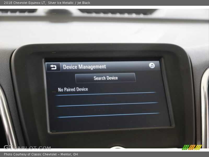 Silver Ice Metallic / Jet Black 2018 Chevrolet Equinox LT