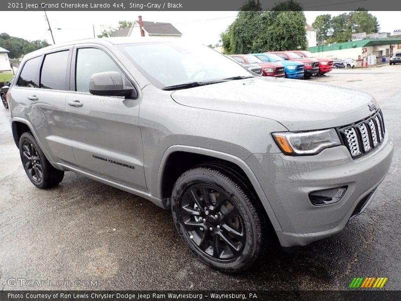 Sting-Gray / Black 2021 Jeep Grand Cherokee Laredo 4x4