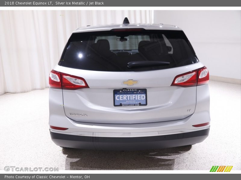 Silver Ice Metallic / Jet Black 2018 Chevrolet Equinox LT